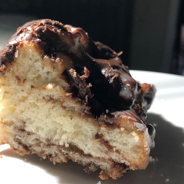 photo of MACHINO DONUTS chocolate fritter shared by @helloitsme on  28 Aug 2021 - review