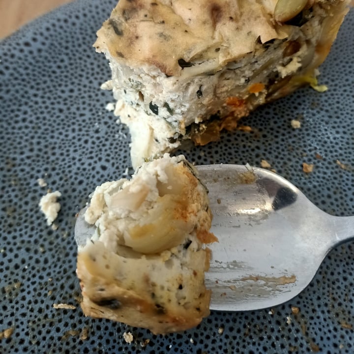 photo of Kaiaroha Spinach and feta quiche shared by @weeney on  10 Dec 2021 - review