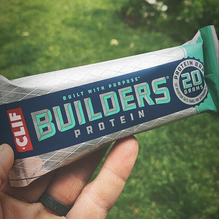 photo of Clif Bar Builders Chocolate Mint Protein Bar shared by @wendyatoddmaninn on  07 May 2022 - review