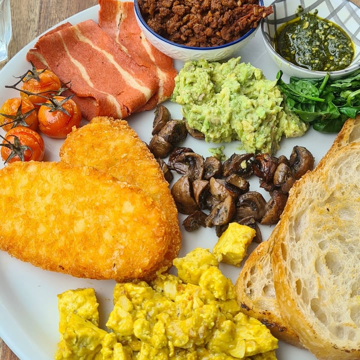 review photo of Lisica Cafe Big Breakfast shared by @amandaabdo on 17 Sep 2021 - review