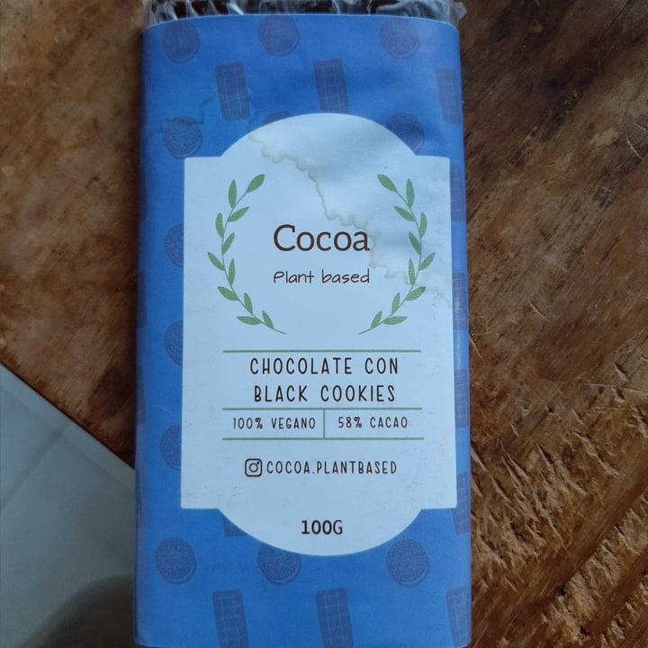 photo of Cocoa Plant Based Chocolate Con Cookies shared by @tinchotomatito on  25 Apr 2022 - review