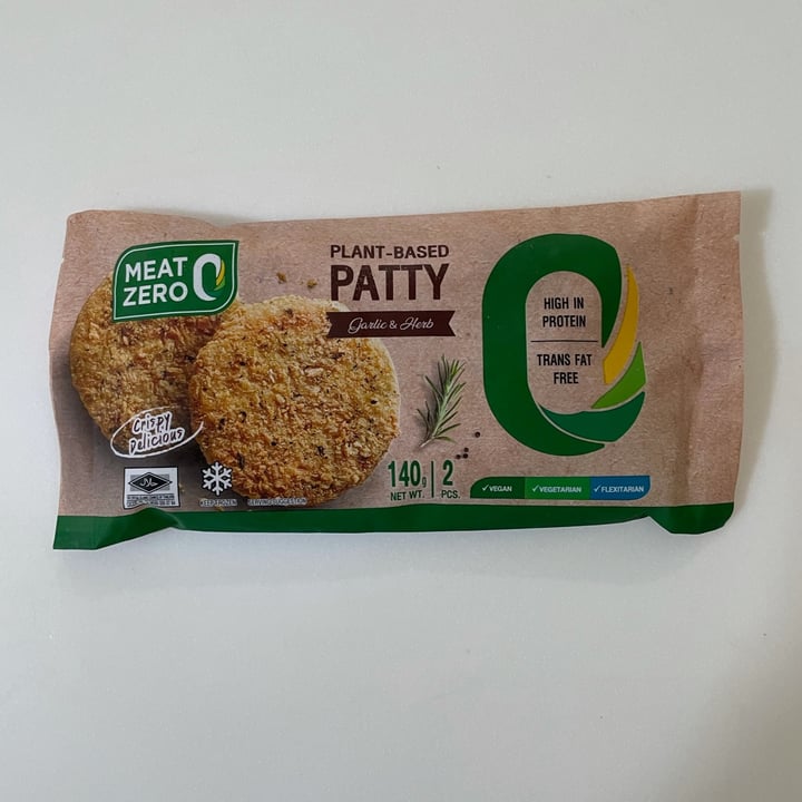 photo of Meat Zero Plant-based Patty Garlic & herb shared by @cattitude on  02 Oct 2021 - review