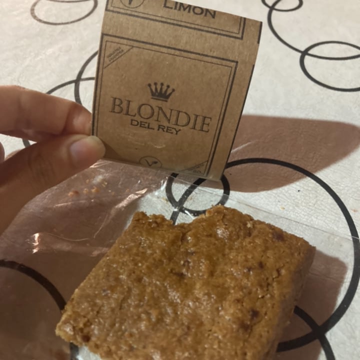 photo of Brownie del Rey Brownie Sabor Limón shared by @maiceva on  20 Jan 2022 - review