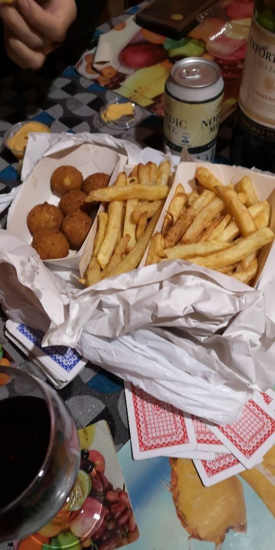 photo of Papas Fritas Belgas - Belfrit Combo vegano shared by @frufru on  22 May 2019 - review