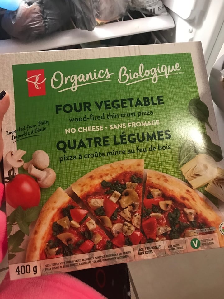 photo of President's Choice Organics Four Vegetable Wood-Fired Thin Crust Pizza - No Cheese shared by @kiiira on  07 Mar 2020 - review