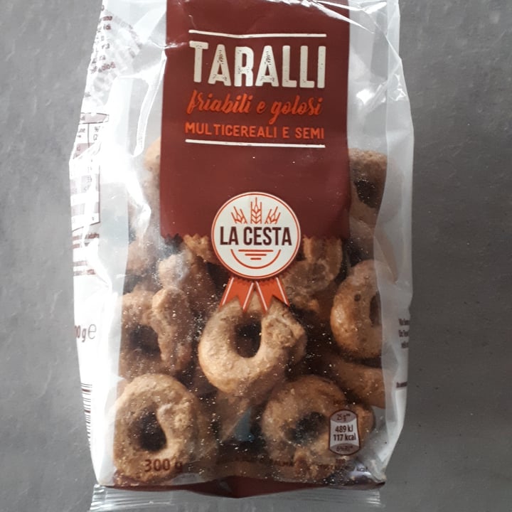 photo of La cesta Taralli multicereali e semi shared by @peddy on  01 Apr 2022 - review