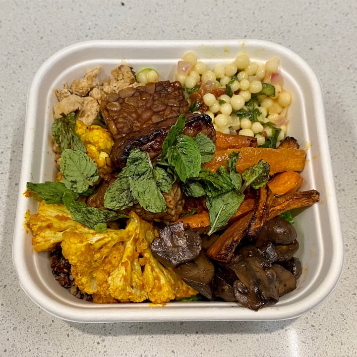 photo of The Daily Cut DIY Bowl shared by @erialc on  30 Sep 2021 - review
