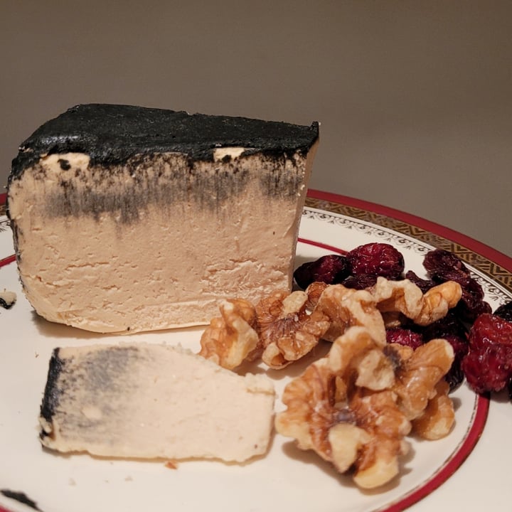 photo of Nuts For Cheese Black Garlic shared by @marvella on  27 Nov 2021 - review