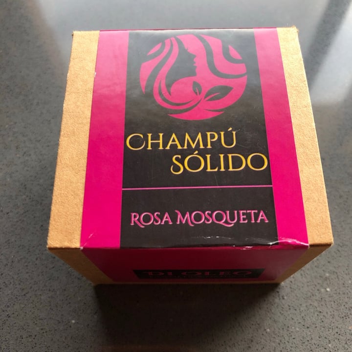photo of Di Oleo champú rosa mosqueta shared by @laiavegana on  17 Sep 2021 - review