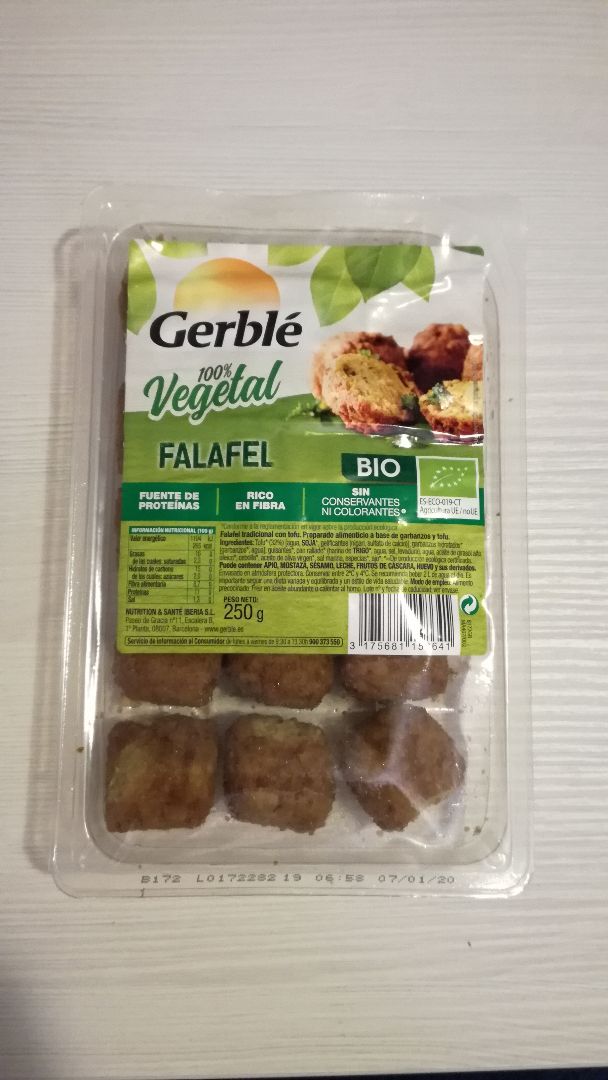photo of Gerblé Falafel shared by @vegan-vegan on  14 Dec 2019 - review
