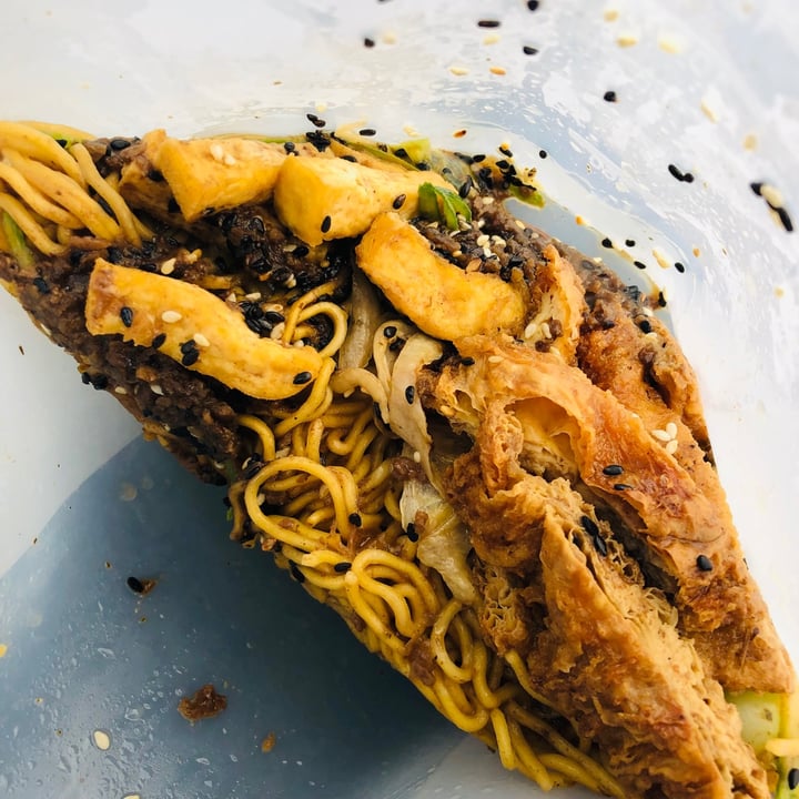 photo of Veggie 121 Sesame Noodles shared by @consciouscookieee on  30 Jul 2021 - review