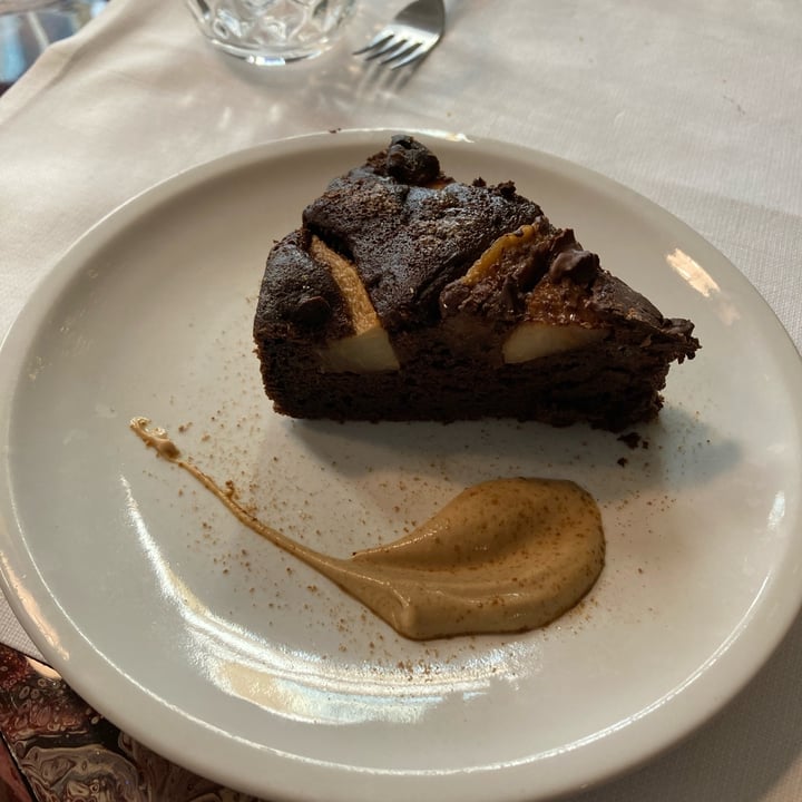 photo of La Colubrina Torta Cioccolato e Pere shared by @dominoblake on  14 Mar 2022 - review