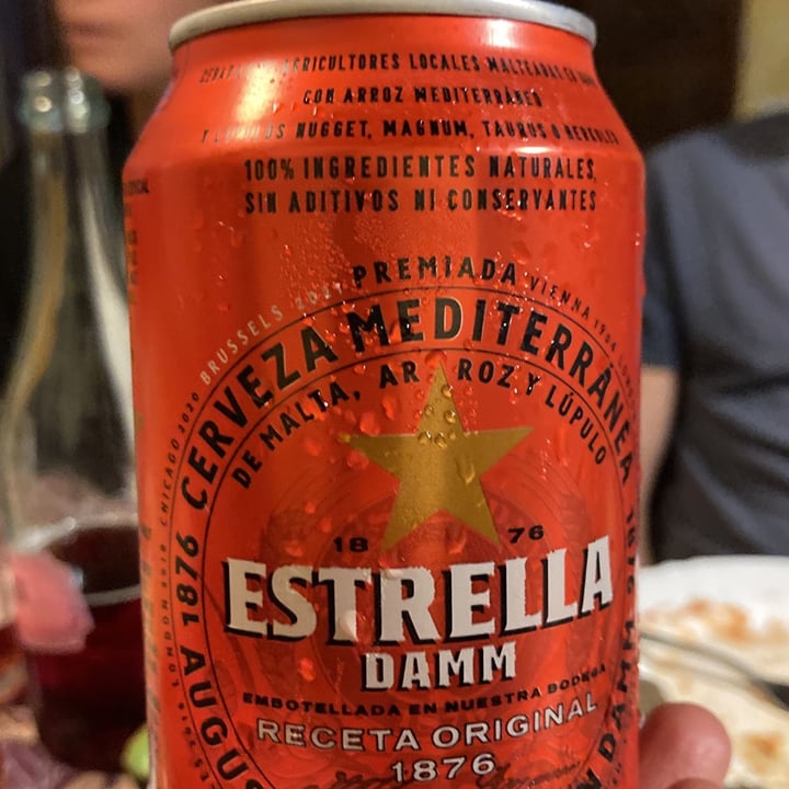 photo of Estrella Damm Barcelona 1876 Lager shared by @merycamui on  18 Oct 2022 - review