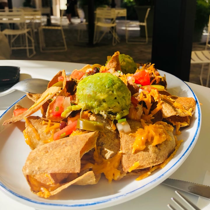 photo of Flax and Kale La Roca Nachos supremos shared by @marionayogacadaques on  12 Nov 2021 - review