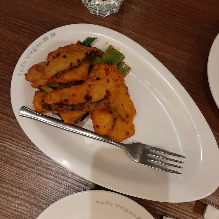 photo of Tofu Vegan Twice-cooked 'fish' shared by @maiaceto on  20 Apr 2022 - review