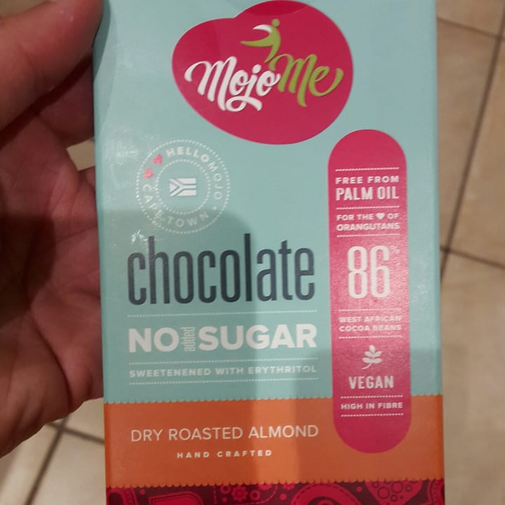 photo of MojoMe Dry Roasted Almond Chocolate shared by @drtgoesvegan on  13 Apr 2021 - review