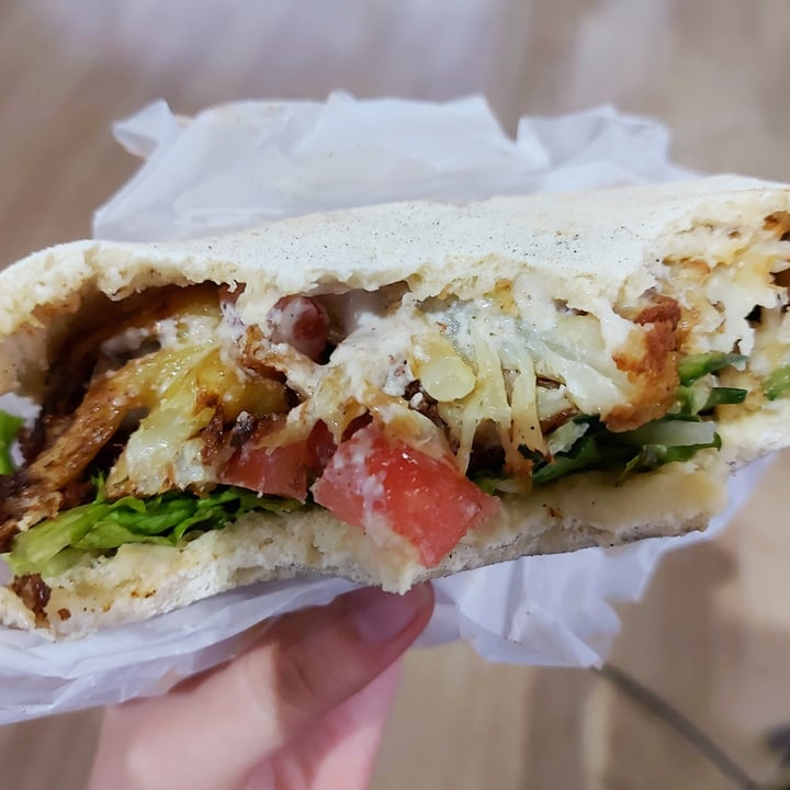 photo of Benaim. La Falafería Shawarma de coliflor shared by @veganbandit on  01 Oct 2021 - review