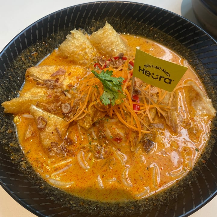 photo of Green Common Singapore Heura Chicken Laksa shared by @sneezeha on  20 Jul 2021 - review