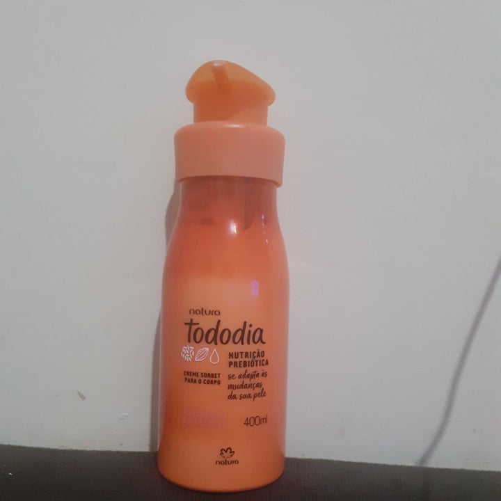 review photo of Natura body cream shared by @claraana on 29 Dec 2021 - review