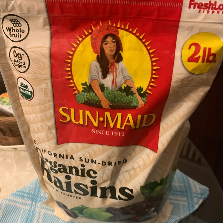 photo of Sun-Maid Californian Raisins shared by @timmei on  13 Feb 2022 - review