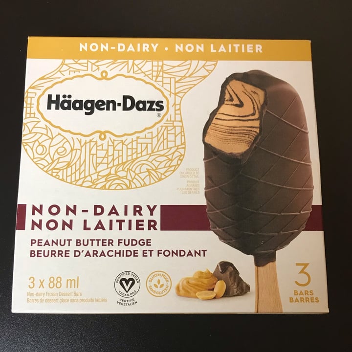 photo of Häagen-Dazs Non-Dairy Peanut Butter Chocolate Fudge Bars shared by @elisaz on  27 Nov 2021 - review