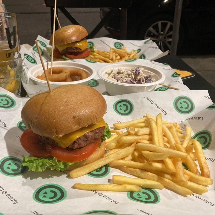 review photo of 3B - Burger Beer Bitter Future burger shared by @diletta on 29 Jul 2022 - review