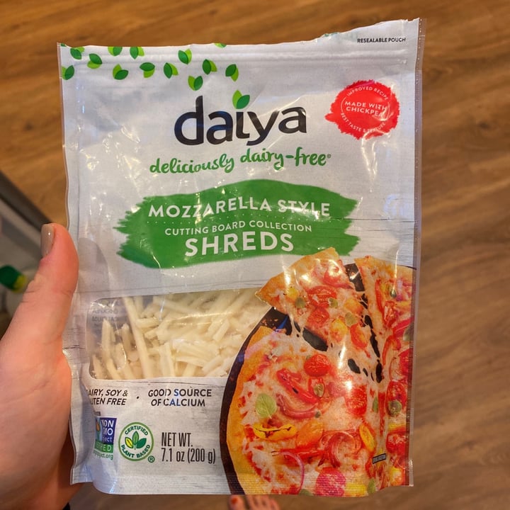 photo of Daiya Mozzarella Style Shreds shared by @ceova on  30 Oct 2020 - review