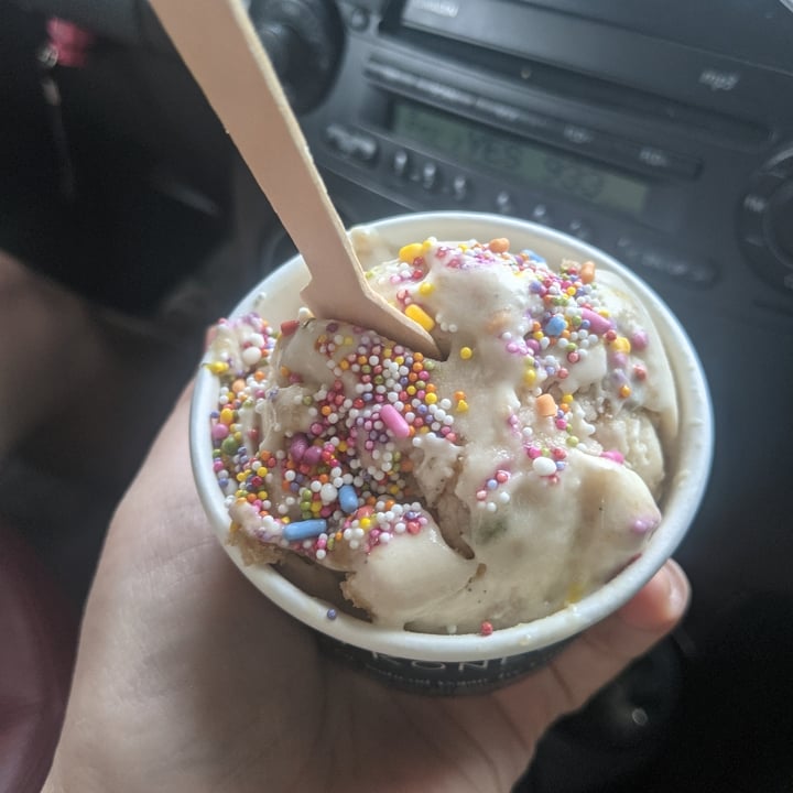 photo of Kind Kones Birthday Cake Ice Cream shared by @shawneofthedead on  17 Jan 2021 - review