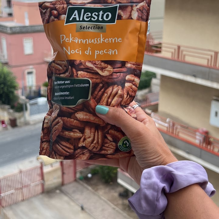 photo of Alesto Selection Noci di pecan shared by @nicole- on  09 Aug 2022 - review