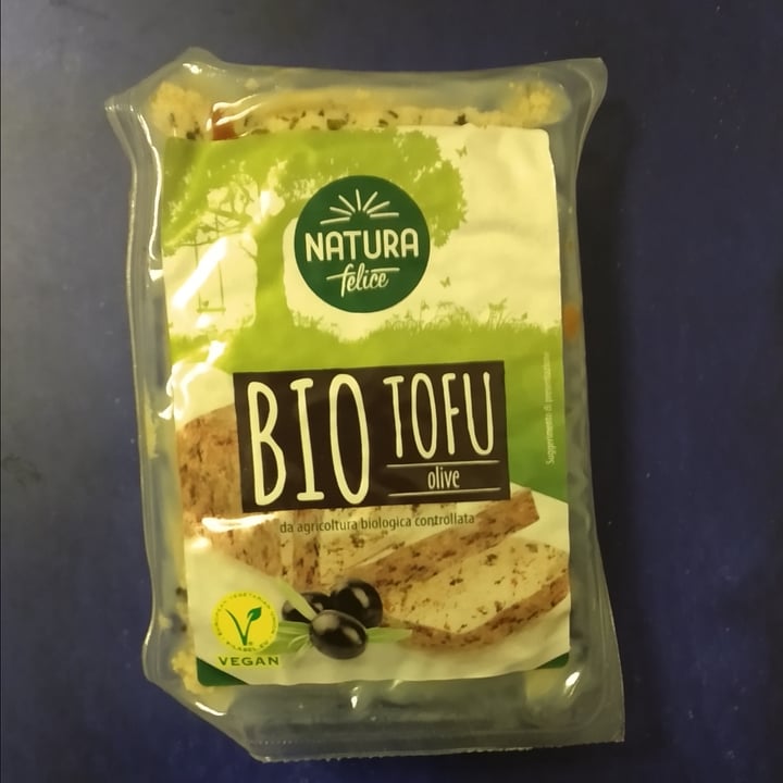 review photo of Natura Felice Bio Tofu alle Olive shared by @giulipv on 30 Mar 2022 - review