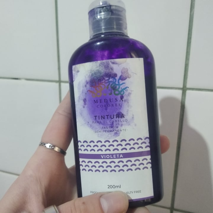 photo of Medusa Colores tintura violeta shared by @dolceincubo on  20 Dec 2022 - review