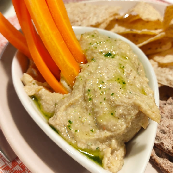 review photo of Verde Mostaza Hamburgueseria Vegetariana Hummus De Garbanzo shared by @lauraorts on 10 Jul 2022 - review