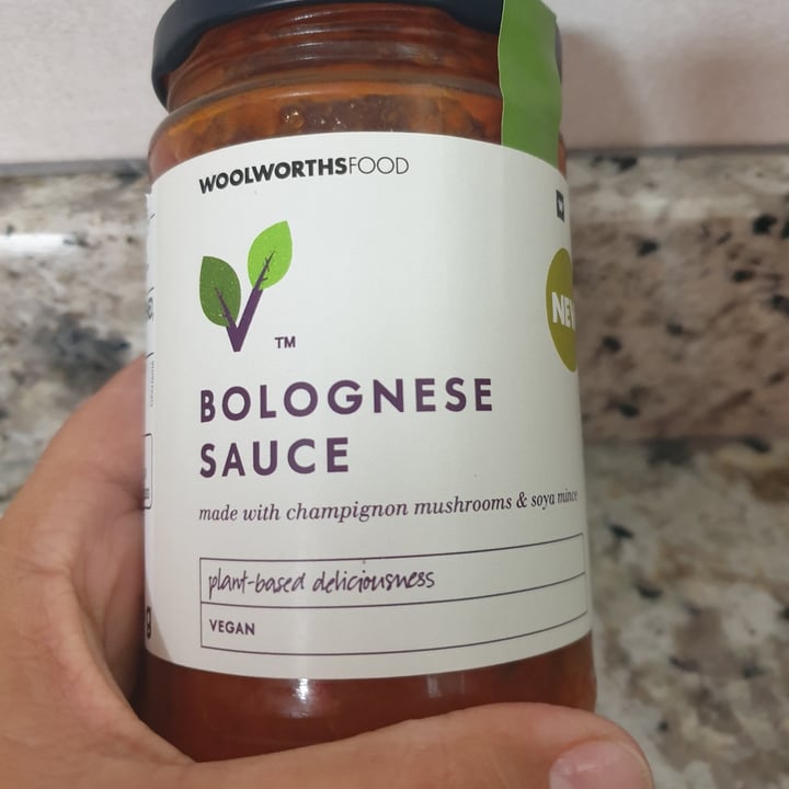 photo of Woolworths Food Bolognaise sauce shared by @tilana85 on  06 May 2021 - review