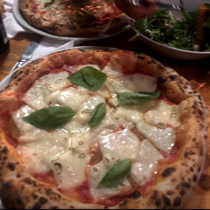 photo of La Stella Nera Pizza Margherita shared by @annbience on  30 Apr 2020 - review