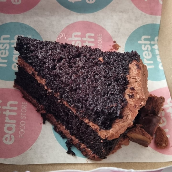 photo of Fresh Earth Food Store Chocolate cake shared by @sunshineyum on  24 Jul 2021 - review