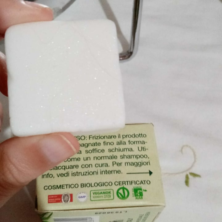 photo of PhBioGreen Shampoo capelli grassi shared by @demenzia89 on  25 Apr 2022 - review