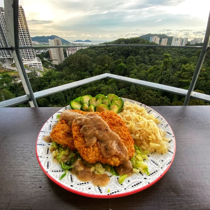 photo of Gardein Lightly Breaded Turky Cutlets shared by @dafnelately on  25 Oct 2021 - review