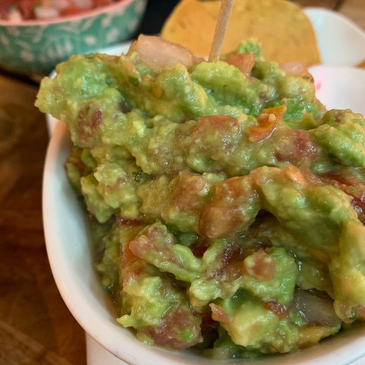 photo of Rincón Mexicano Pontevedra Guacamole shared by @titoleas on  02 Oct 2020 - review