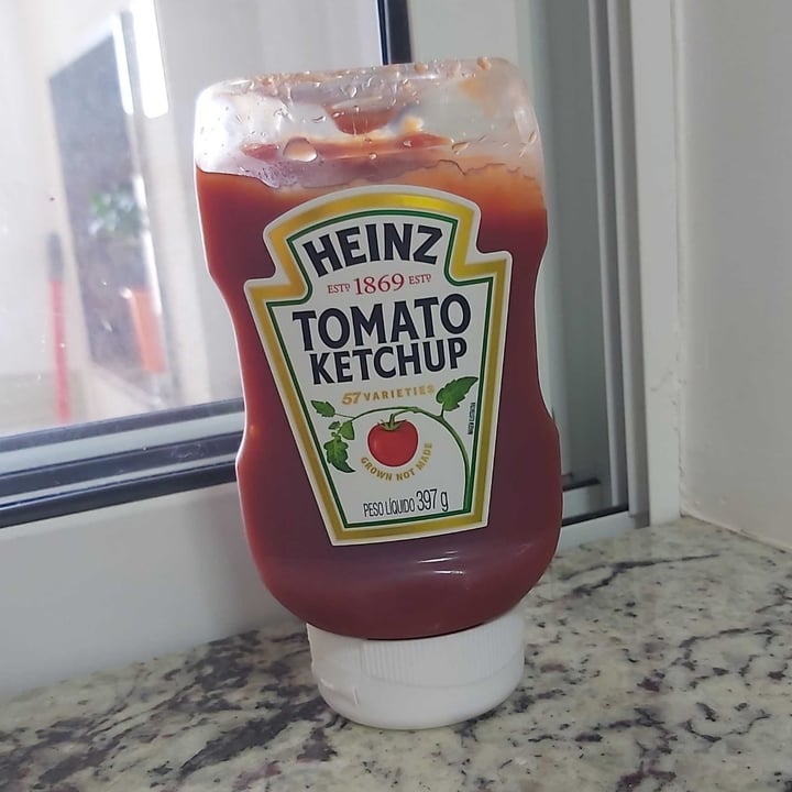 review photo of Heinz Tomato Ketchup shared by @criscmoura on 09 May 2022 - review