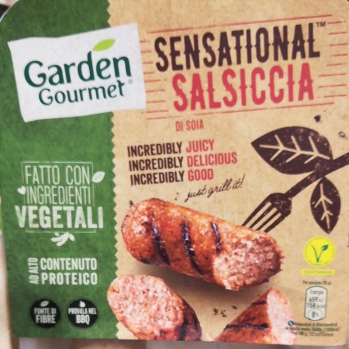 photo of Garden Gourmet salsiccia shared by @pupaveg on  28 May 2022 - review