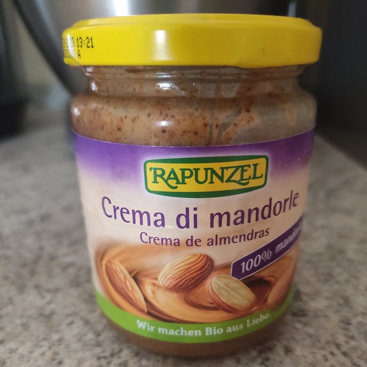 photo of Rapunzel Crema di mandorle shared by @tulingreen on  16 Mar 2022 - review