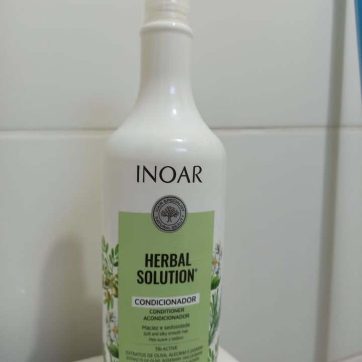 photo of Inoar Condicionador Herbal Solution shared by @larissg on  17 Oct 2022 - review