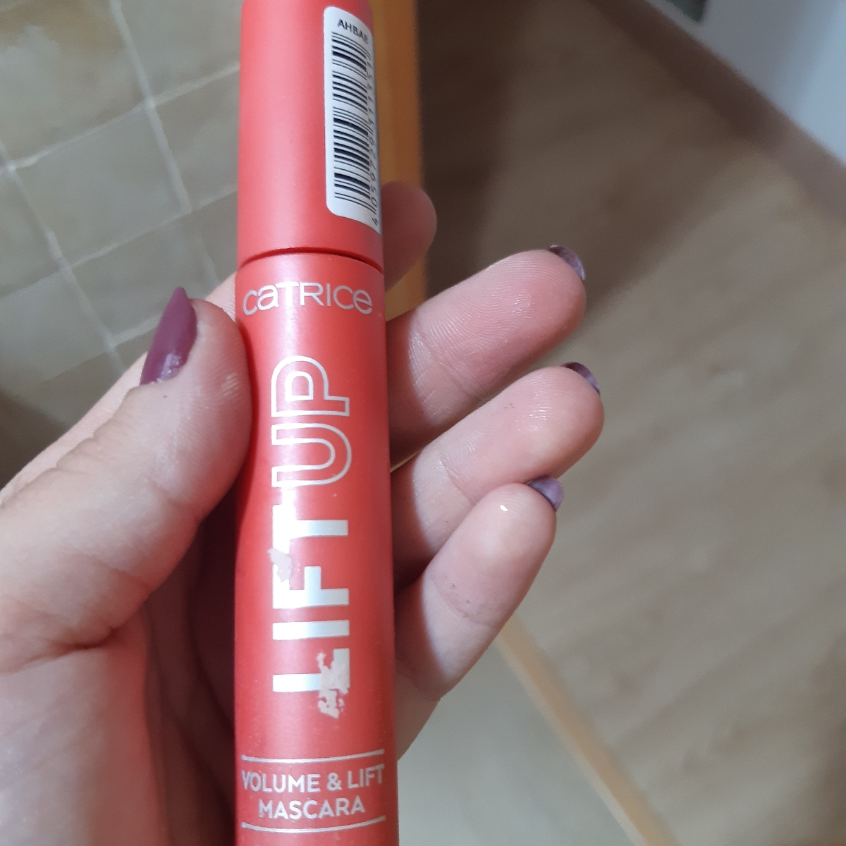 Catrice Cosmetics & abillion | Volume Mascara Review Lift Liftup