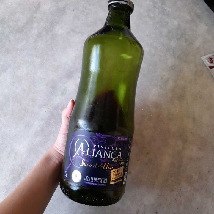 photo of Vinicola aliança Suco 100% uva shared by @geovananutriveg on  17 May 2022 - review