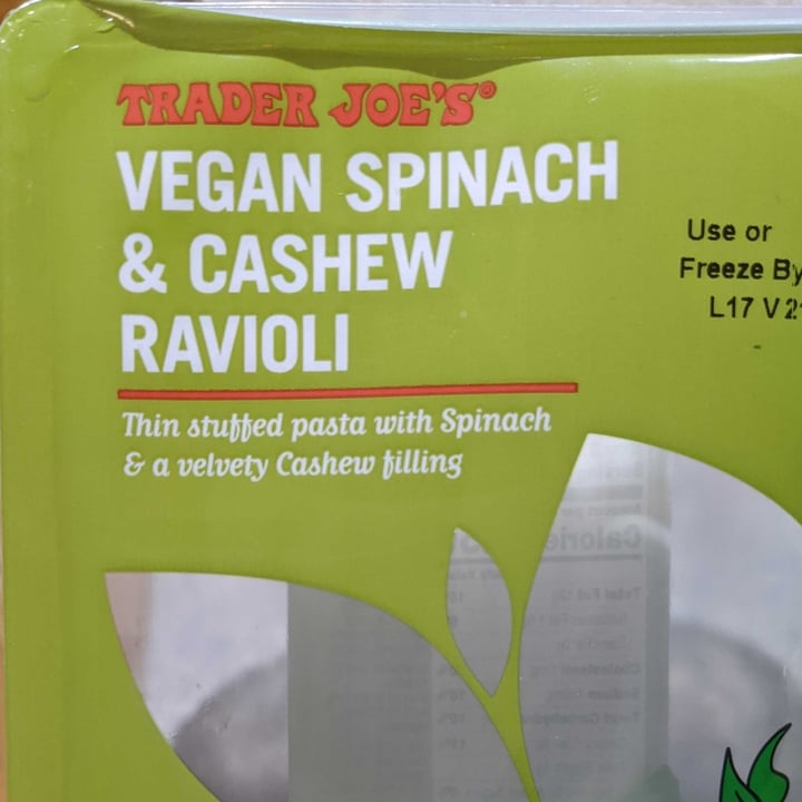photo of Trader Joe's Vegan Spinach & Cashew Ravioli shared by @prismaticpattern on  30 May 2022 - review