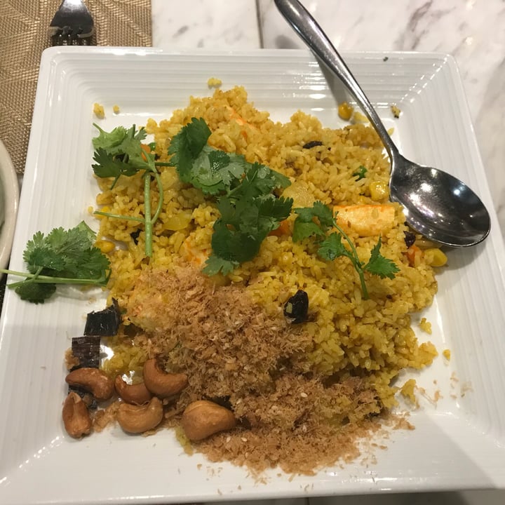 photo of Pepper Jade Thai Vegetarian Cuisine Pineapple fried rice shared by @opheeeliaaa on  29 Jul 2019 - review