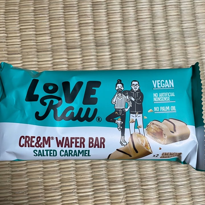 review photo of LoveRaw Cre&m Wafer Bar (Salted Caramel) shared by @lolia on 18 Sep 2021 - review