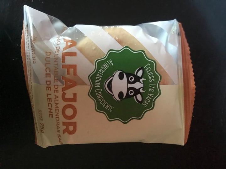 photo of Felices Las Vacas Alfajor Maicena shared by @ag1 on  28 Feb 2020 - review