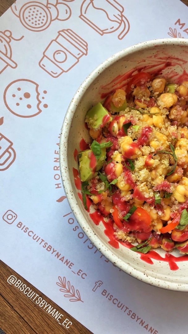 photo of Biscuits By Nane Ensalada De Garbanzos Y Quinoa shared by @armandogarciat on  19 Jan 2020 - review