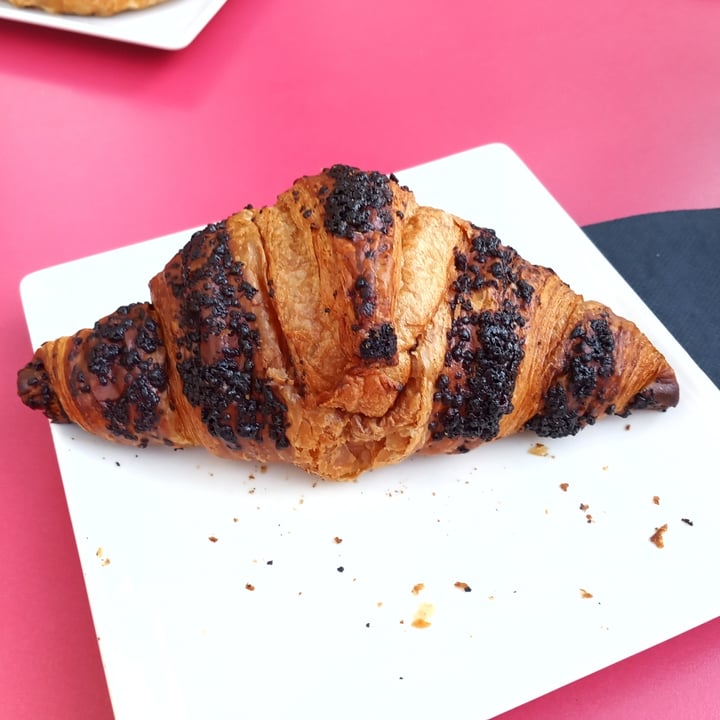 photo of Jardin Urbano Croissant de chocolate shared by @titoherbito on  25 Jul 2022 - review